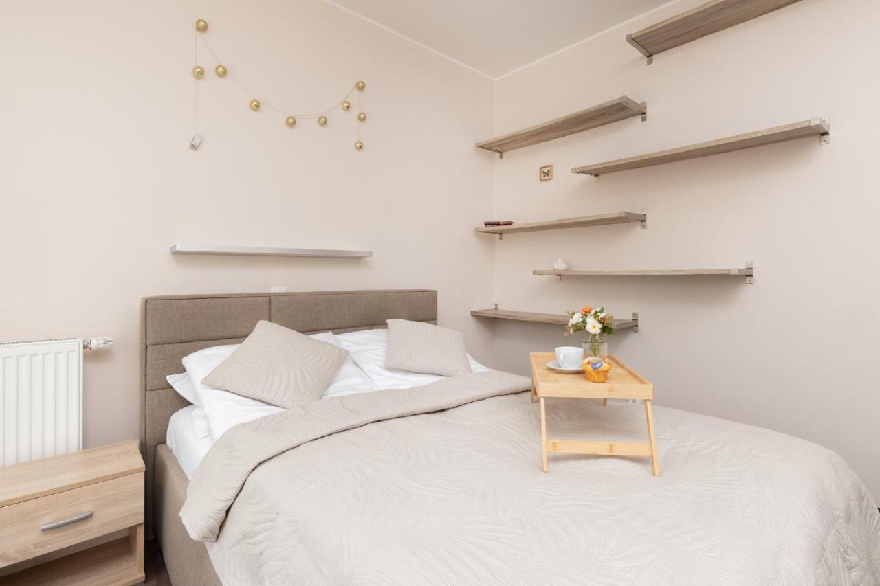 Family Apartament Mysliwska By Renters Apartment Gdansk Bagian luar foto