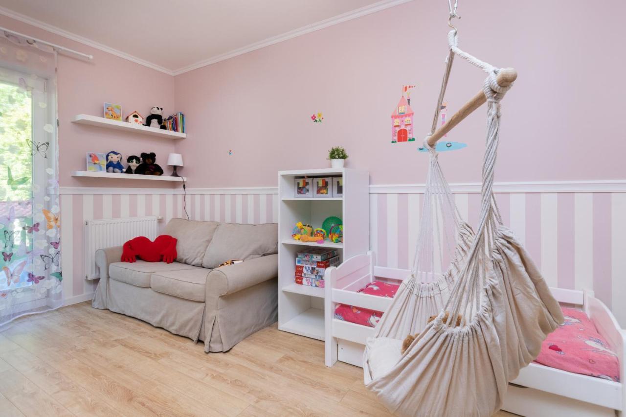Family Apartament Mysliwska By Renters Apartment Gdansk Bagian luar foto