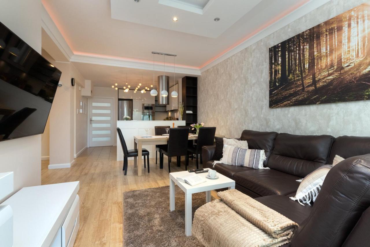 Family Apartament Mysliwska By Renters Apartment Gdansk Bagian luar foto